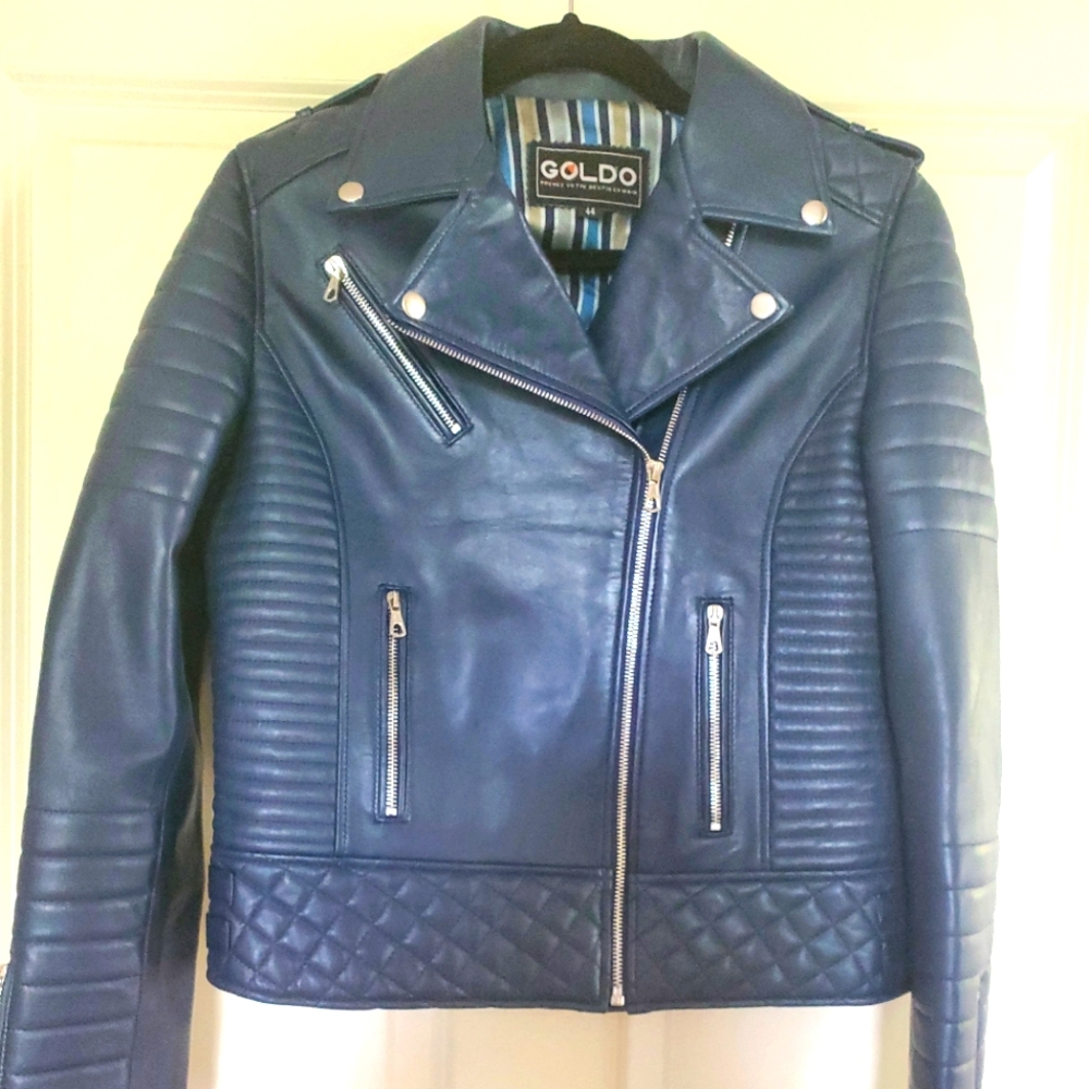 Real leather vest never worn